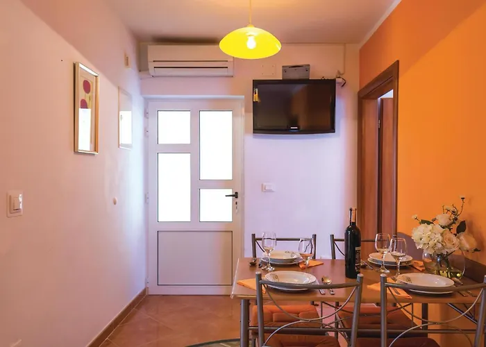 In * ماكارسكا
